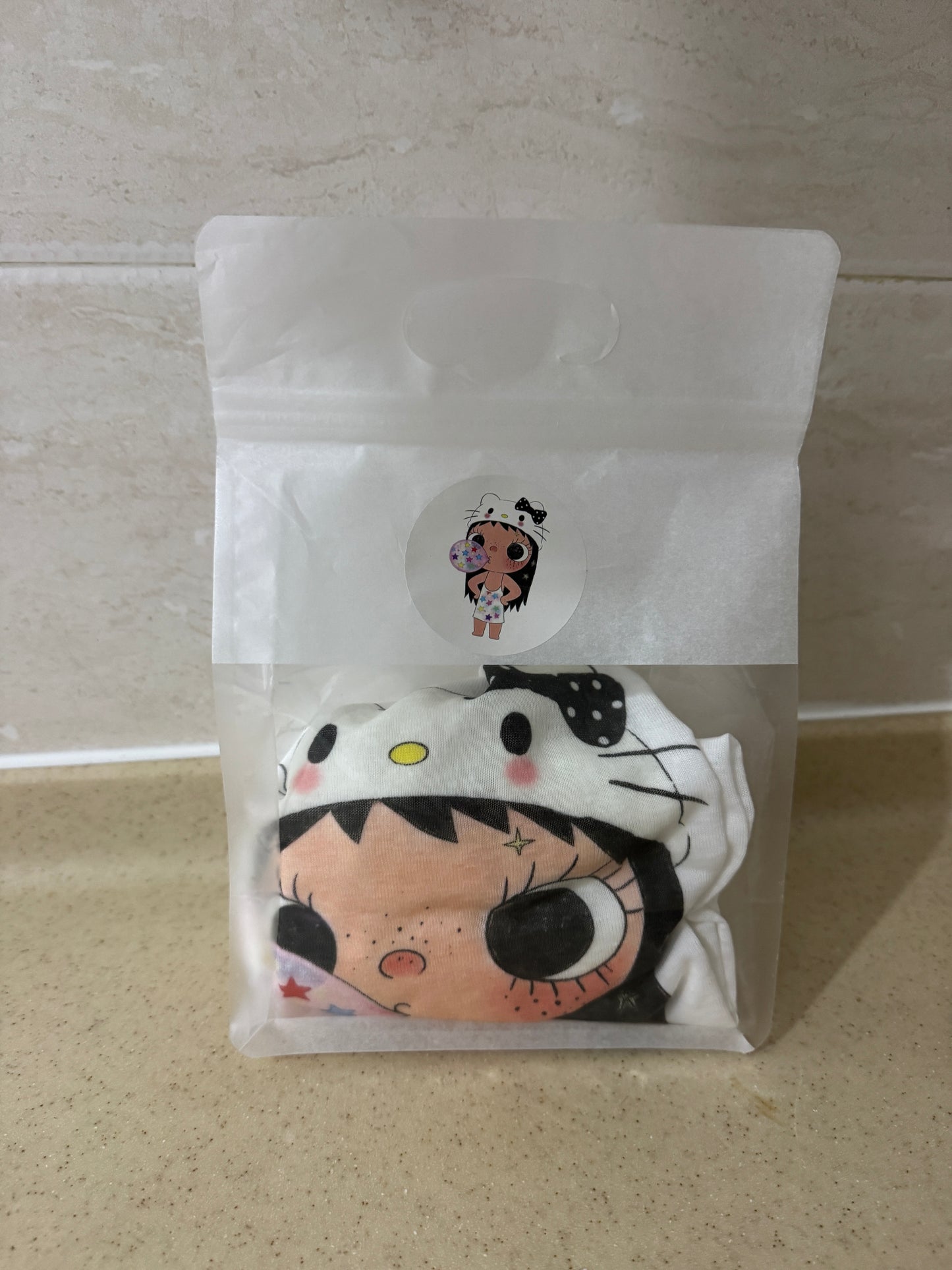 Korean Fashion Artists Style Long-sleeved Sun Protection T-Shirt Series | Little Girl Yuk with Kitty Hat and Star Bubble - Kawaii Fashion Items