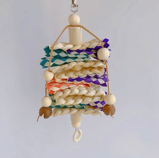 22-27cm Colourful Circus Style Natural Plant Dyed Palm Leaf Braided Chew Hanging Natural Parrot Birdie Toy for Small Medium Size Parrot Cages Accessories