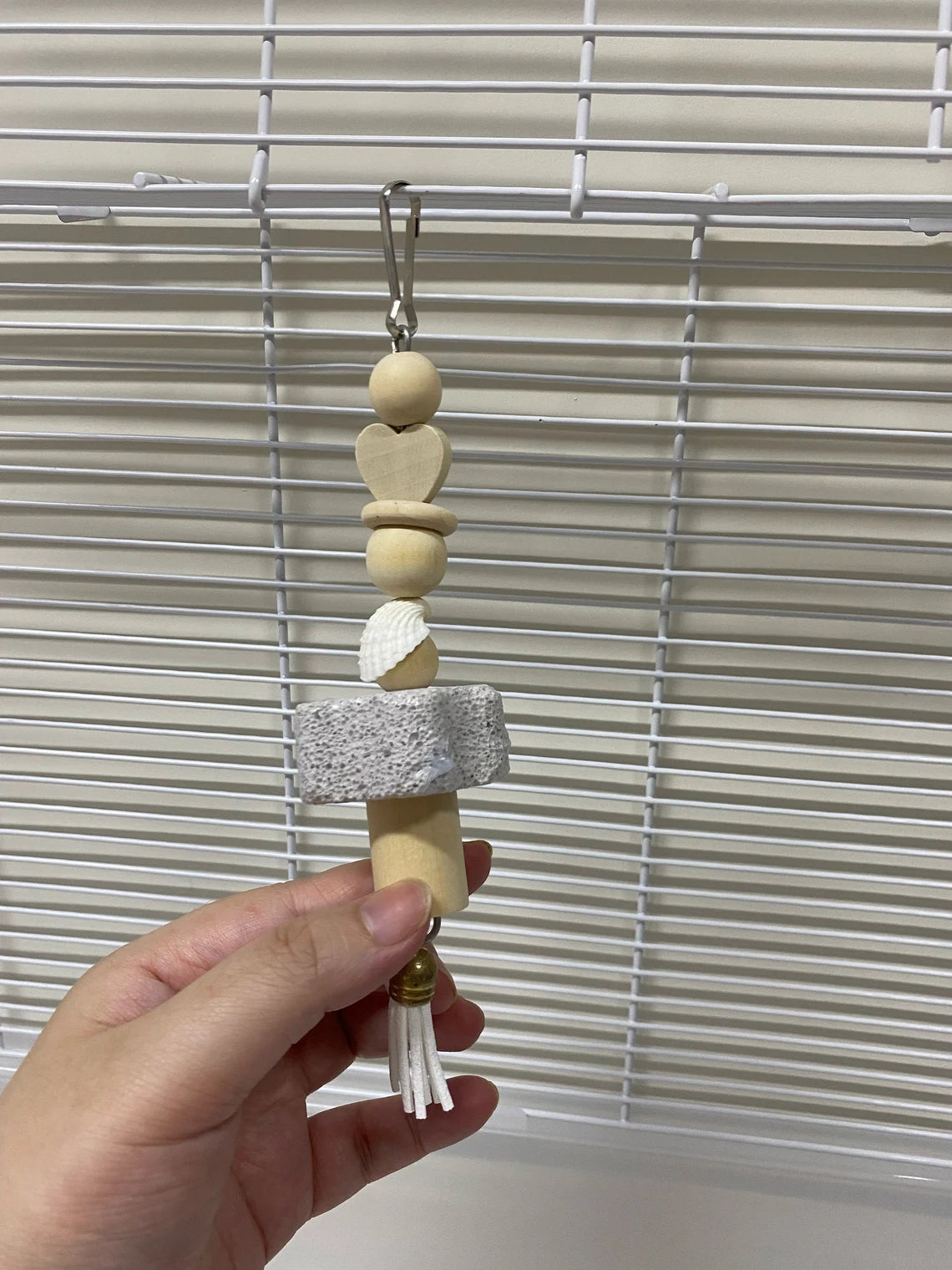 17cm Pastel Natural Hanging Toy Handmade Bird Toys Organic Bird Cages Accessories