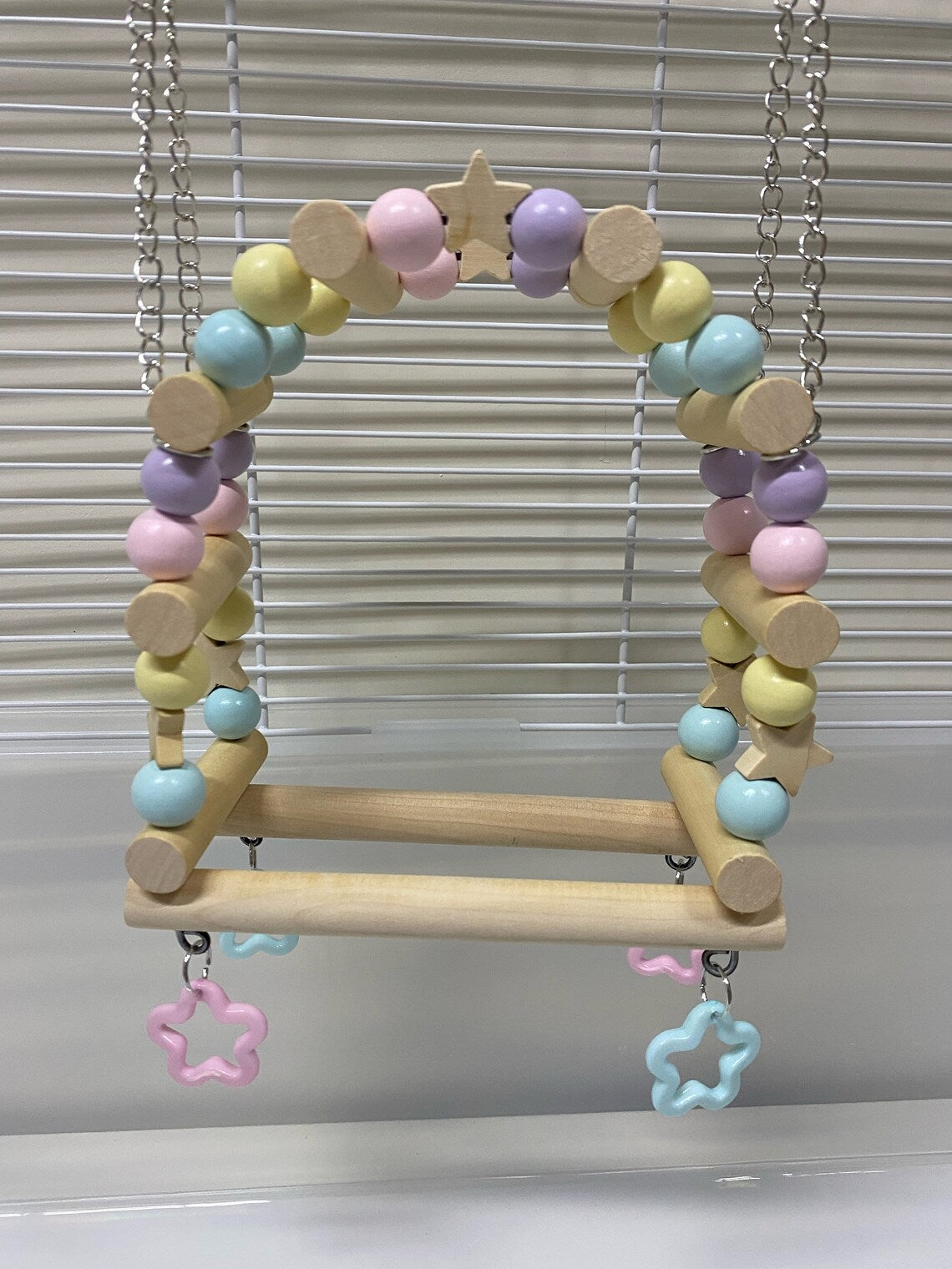 Pastel Stars Round Wooden Swings Handmade Bird Toys Organic Bird Cages Accessories