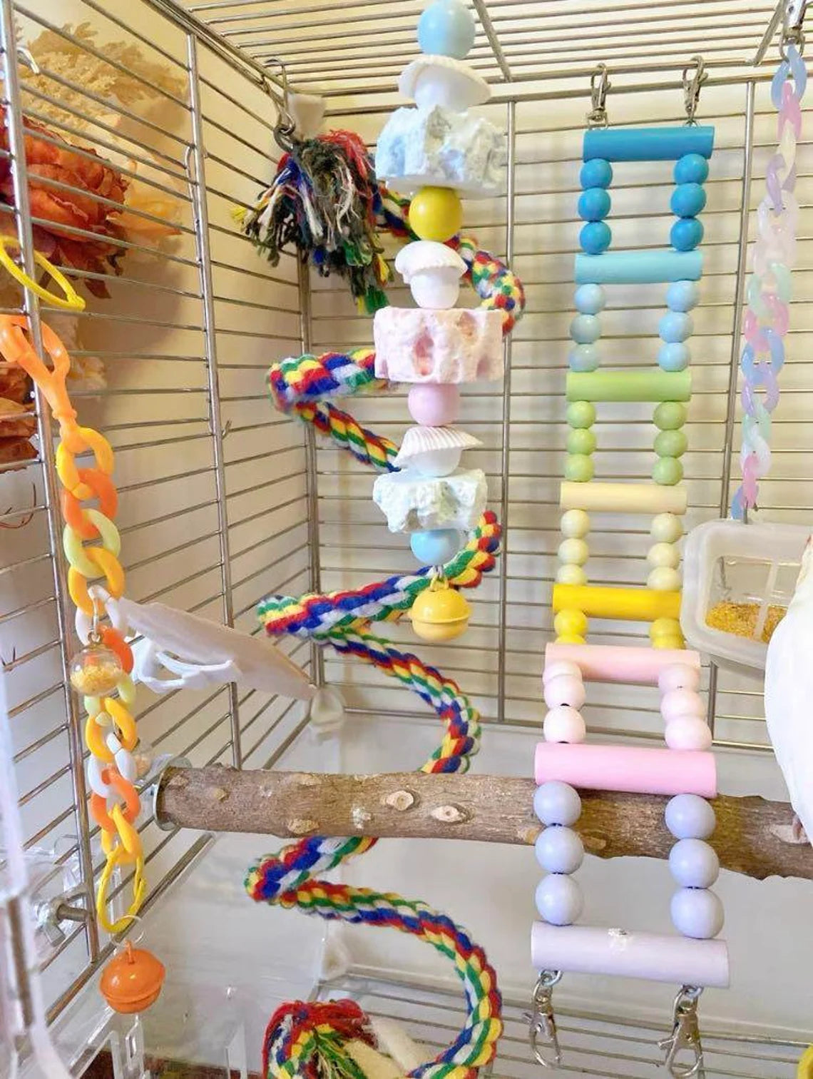 22cm Mineral Stone with Corn Leaf & Shells Hanging Toy Handmade Bird Toys Organic Bird Cages Accessories