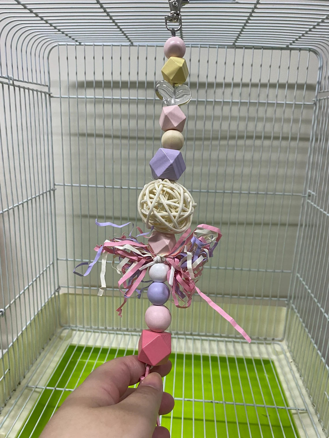 25cm Takraw with Heart Red & Blue Hanging Toy Handmade Parrot Bird Toys Organic Bird Cages Accessories