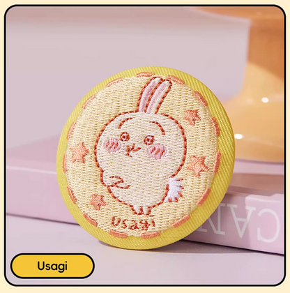 ChiiKawa X Miniso | ChiiKawa Hachiware Usagi Momonga Kurimanju Anoko Embroidery Cute Badge - Kawaii Items Room Decoration  WinnieTheBirds Toy Shop