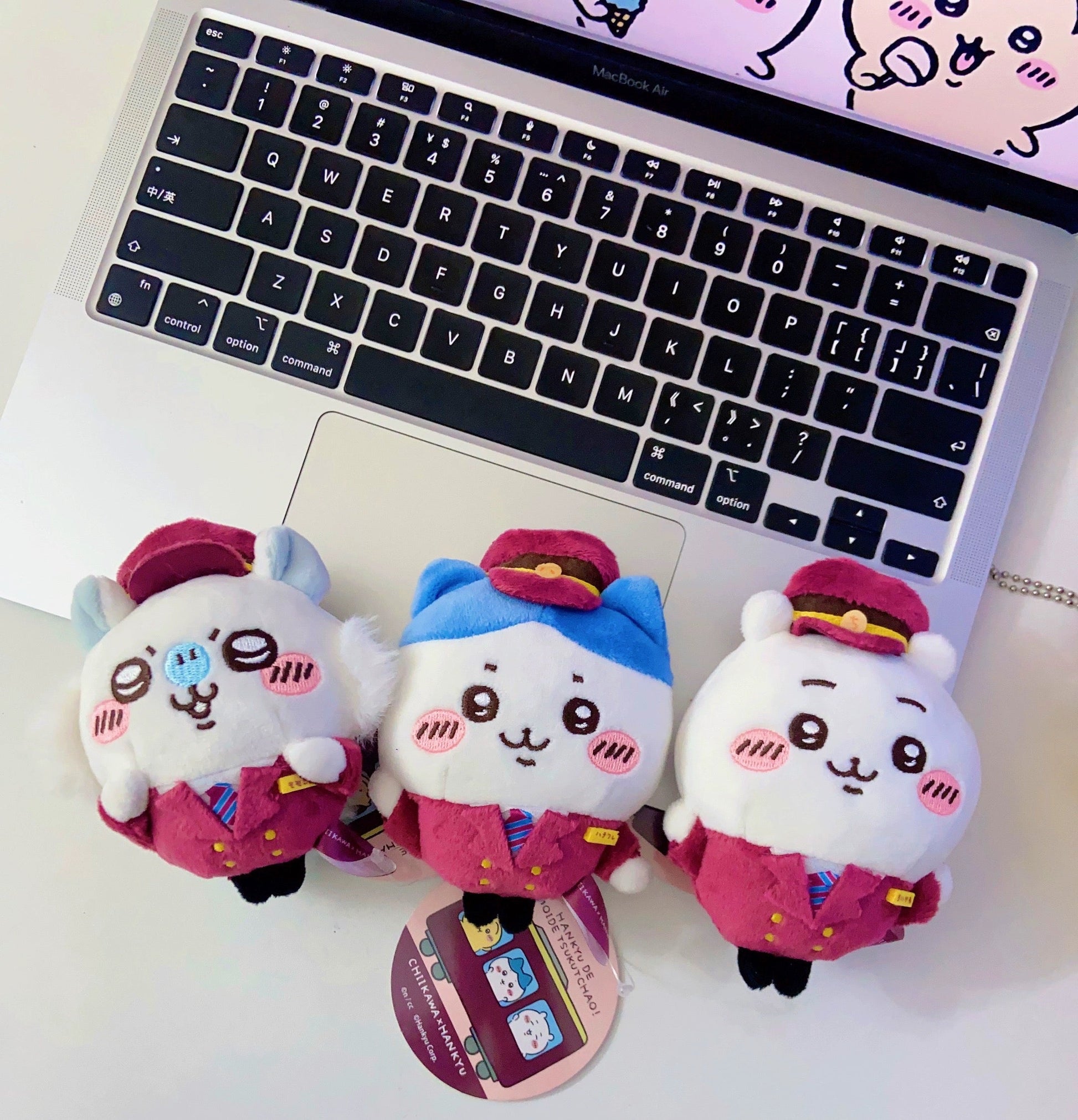 Japan ChiiKawa Train Steward | ChiiKawa Hachiware Usagi Momonga Kurimanju Shisa- Mini Plush Doll Keychain 