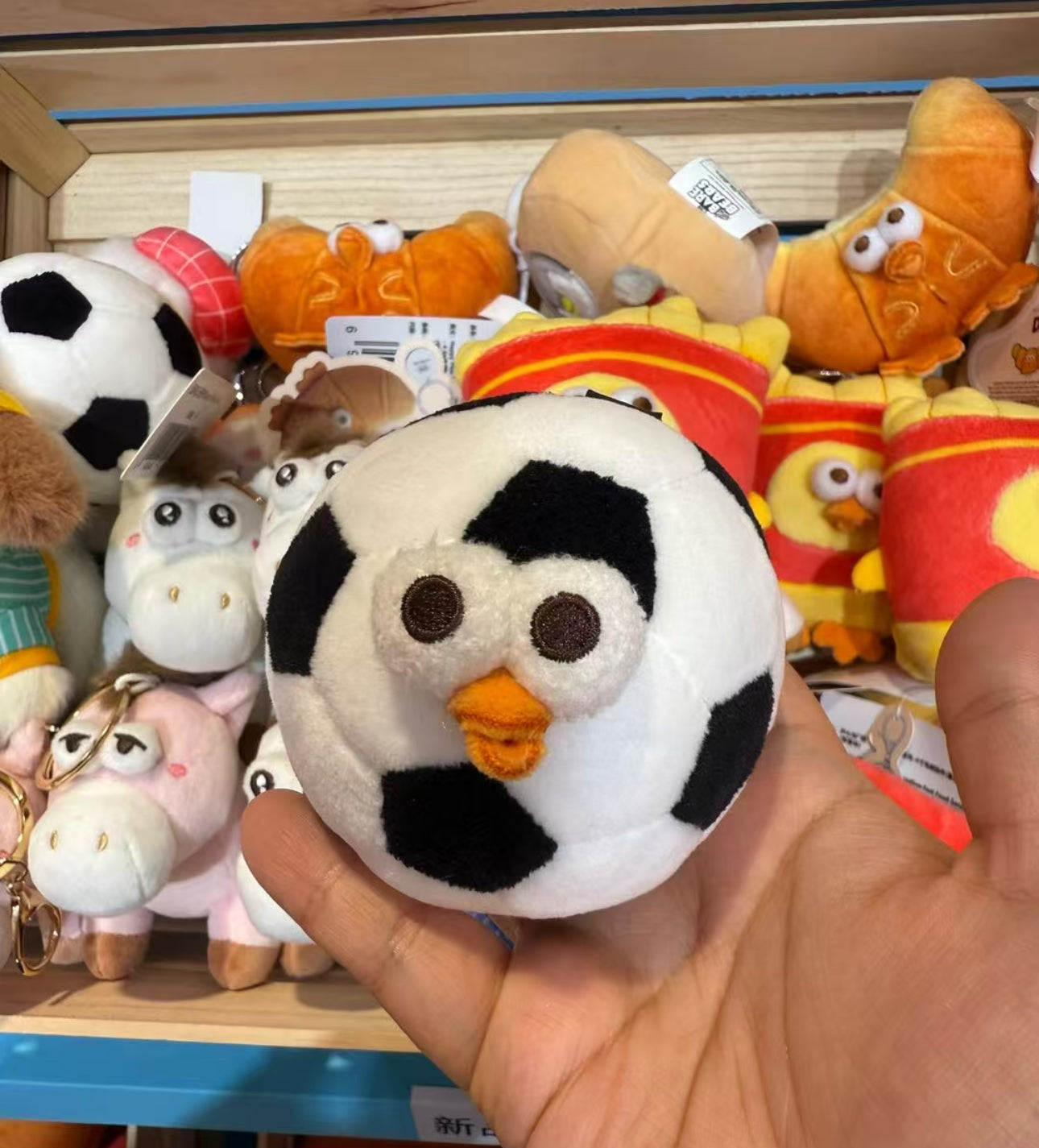  Lovely Chicken Fat Dundun Plush Doll Keychain | Football Chick - Children Gift Animal Mini Plush Doll