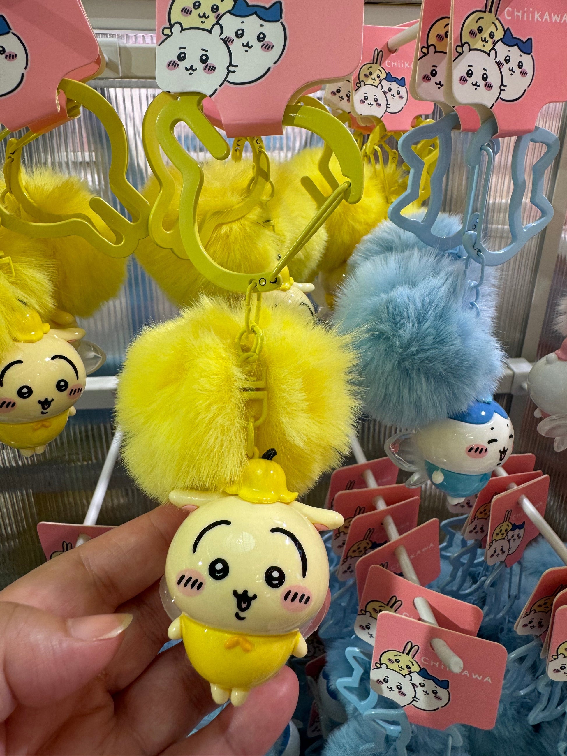 ChiiKawa X Miniso | ChiiKawa Hachiware Usagi Flower Fairy Light Pom Keychain - Kawaii Doll Keychain  WinnieTheBirds Toy Shop