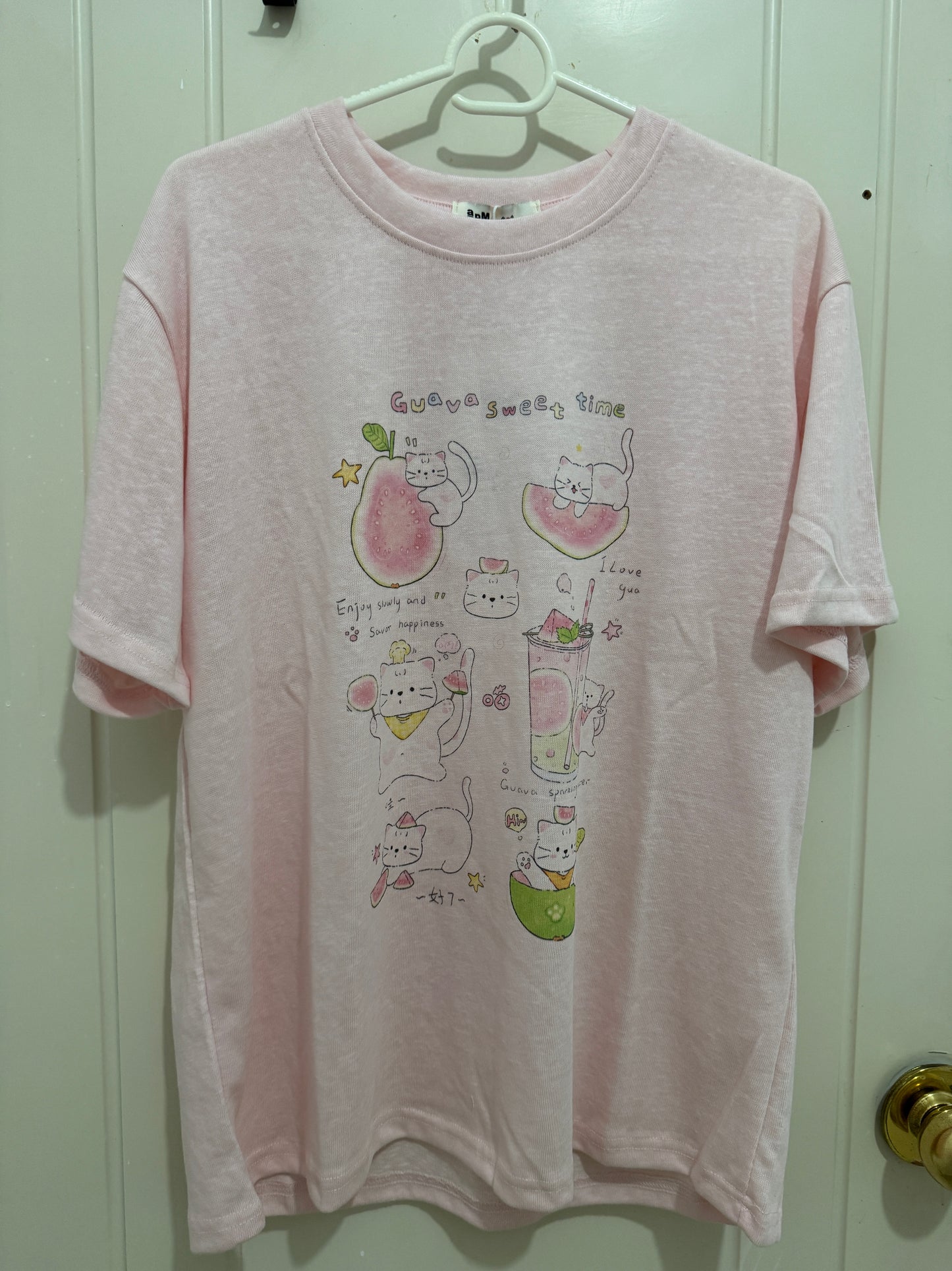 Korean Fashion Cute Animals Style T-Shirt Series | Happy White Cat Guava Sweet Time - Kawaii Fashion Items
