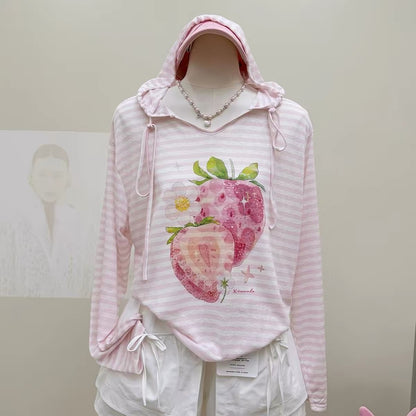 韓国ファッション かわいいフルーツ柄 長袖UVカットTシャツシリーズ | ストロベリーパーカー - カワイイファッションアイテム