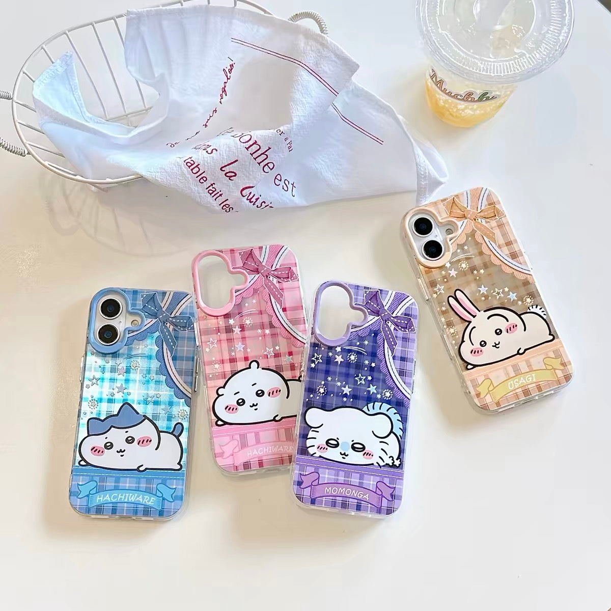 Japanese Cartoon ChiiKawa Laying with Lace Ribbon Laser Case | Chiikawa Hachiware Usagi Momonga - Phone Case Samsung Galaxy S26 S25 S24 S23 S22 S21 FE Ultra Edge - iPhone Case Plus SE2 11 12 13 14 15 16 16e 17 17e Pro Promax 12mini 13mini