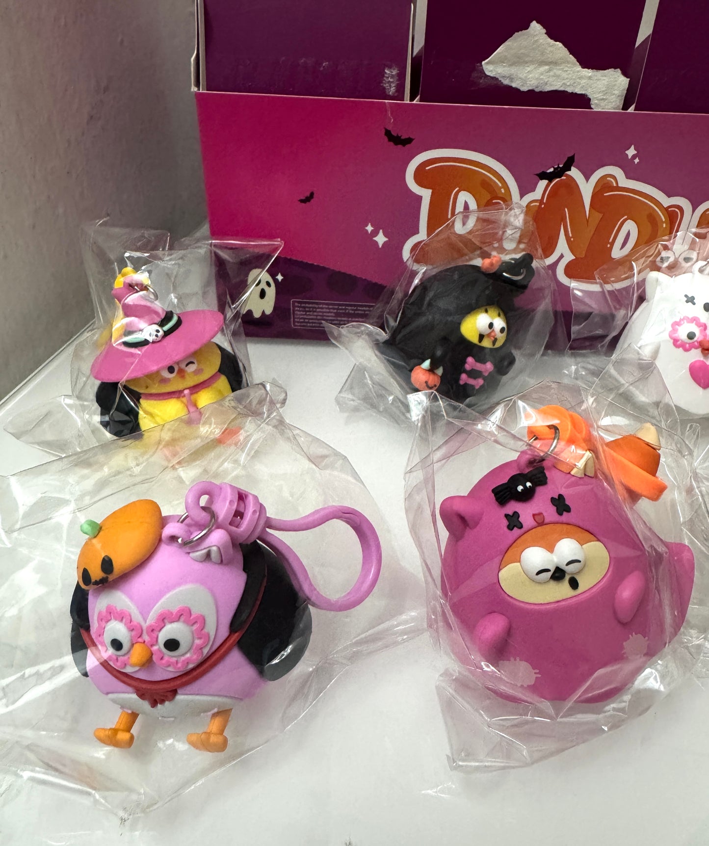 Lovely Chicken Fat Dundun Halloween Plastic Keychain | Full Set of 8 - Children Gift Animal Blind Box