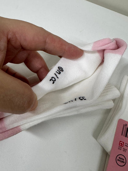 ChiiKawa X Miniso | ChiiKawa Hachiware Usagi Socks with Embroidery Logo - Kawaii items Room Decoration doll  WinnieTheBirds Toy Shop
