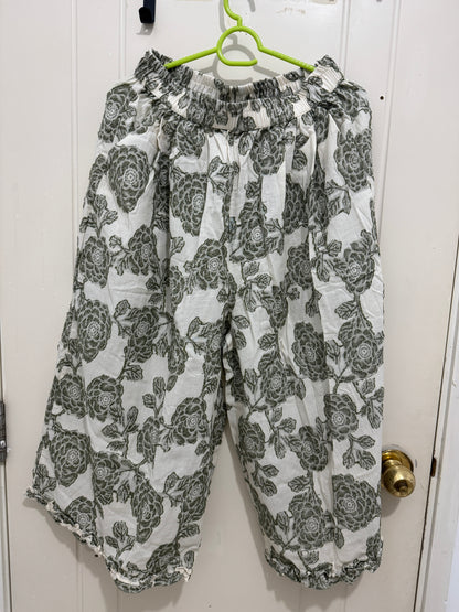 Japanese Fashion Cute Style Mori Series | Green Flower Lace Trousers - Kawaii Fashion Items