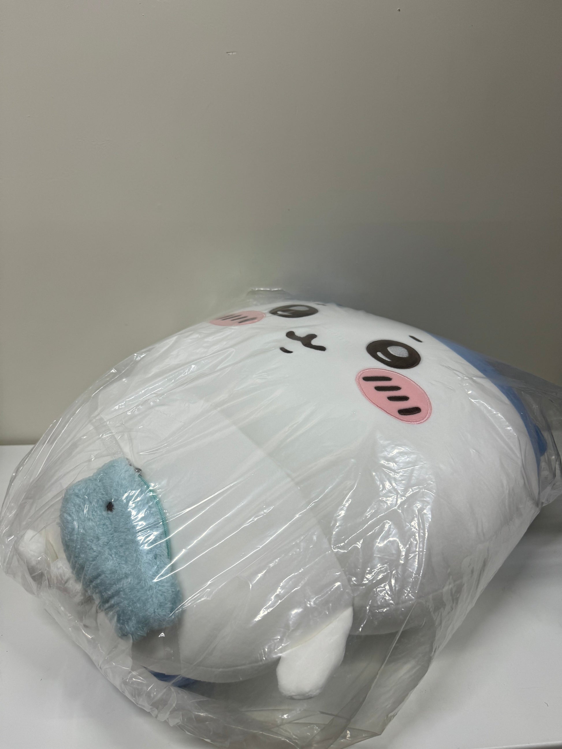ChiiKawa X Miniso | ChiiKawa Hachiware Usagi -  60cm Giant Outing with Bag Plush Doll Kawaii items Room Decoration doll  WinnieTheBirds Toy Shop