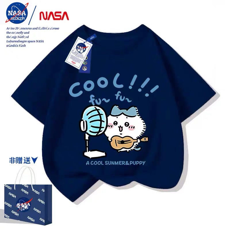 Japanese Cartoon ChiiKawa Casual Style T-Shirt Series | Hachiware with fans Part 2 - Kawaii Fashion Items