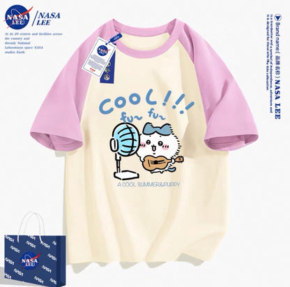 Japanese Cartoon ChiiKawa Casual Style T-Shirt Series | Hachiware with fans Part 1 - Kawaii Fashion Items