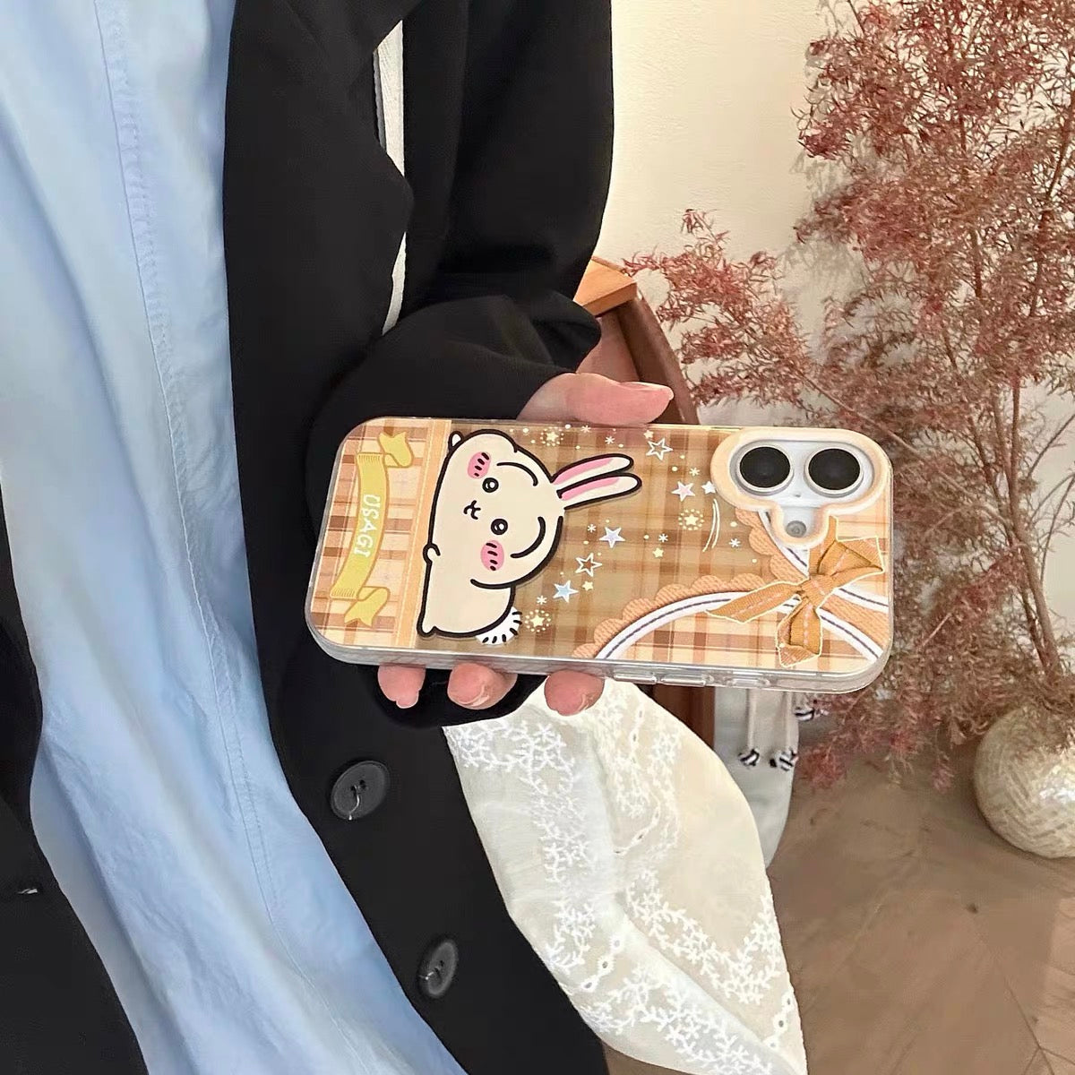 Japanese Cartoon ChiiKawa Laying with Lace Ribbon Laser Case | Chiikawa Hachiware Usagi Momonga - Phone Case Samsung Galaxy S26 S25 S24 S23 S22 S21 FE Ultra Edge