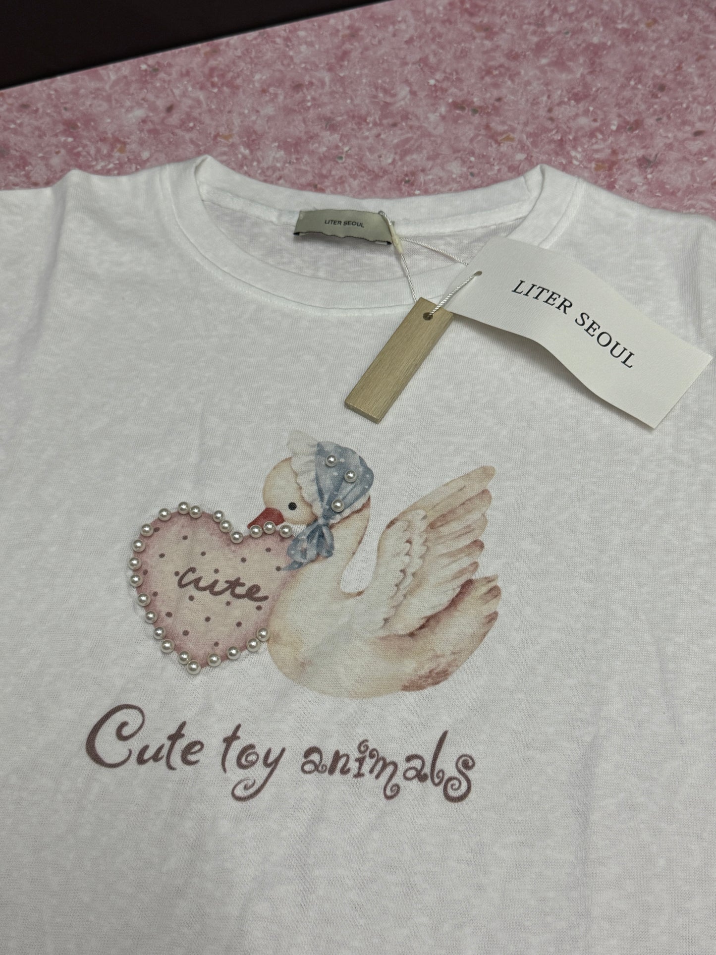 Korean Fashion Cute Animals Style T-Shirt Series | Vintage Pearl Dove - Kawaii Fashion Items