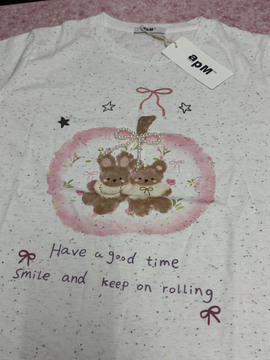 韓国ファッションキュートアニマルスタイルTシャツシリーズ | パールリボンアップルとテディベア＆ラビット - カワイイファッションアイテム
