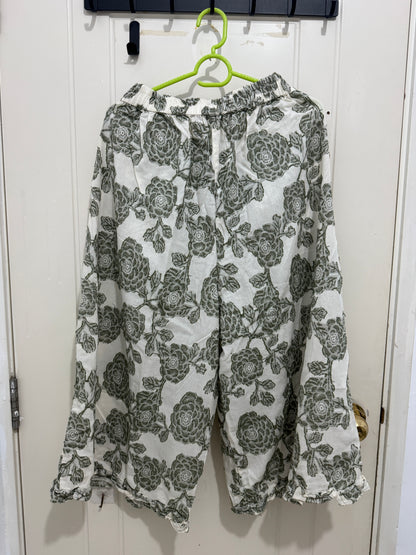 Japanese Fashion Cute Style Mori Series | Green Flower Lace Trousers - Kawaii Fashion Items