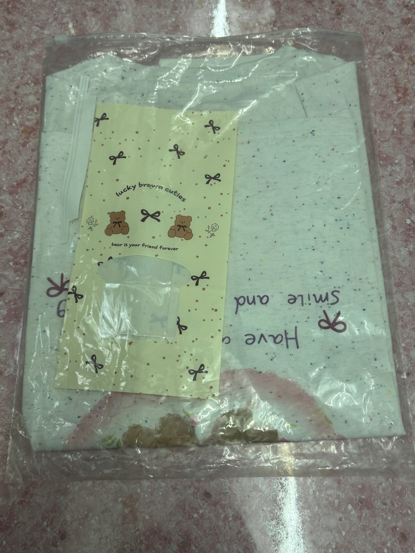 Korean Fashion Cute Animals Style T-Shirt Series | Pearl Ribbon Apple with Teddy Bear & Rabbit - Kawaii Fashion Items