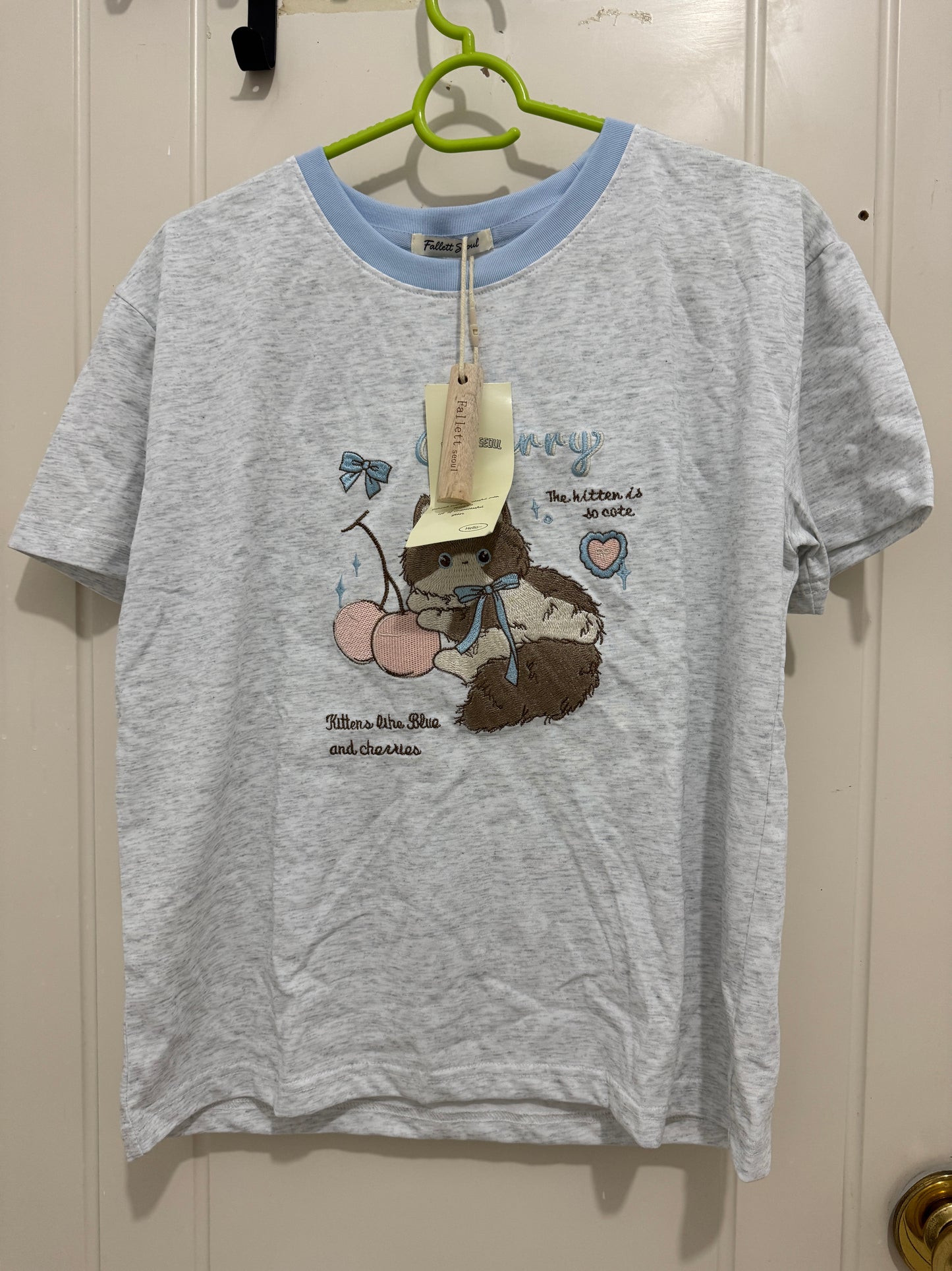 Korean Fashion Cute Animals Style T-Shirt Series | Embroidery Cherry Cat - Kawaii Fashion Items
