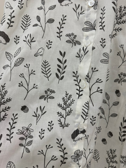 Japanese Cute Animals Style Shirt Series | Hedgehog in Forest - Kawaii Fashion Items