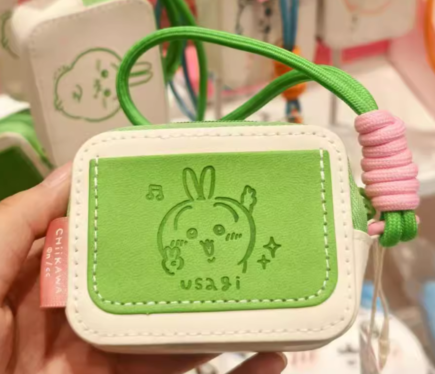 ChiiKawa X Miniso | ChiiKawa Hachiware Usagi Leather Earphone Case - Kawaii Items Little Bag  WinnieTheBirds Toy Shop