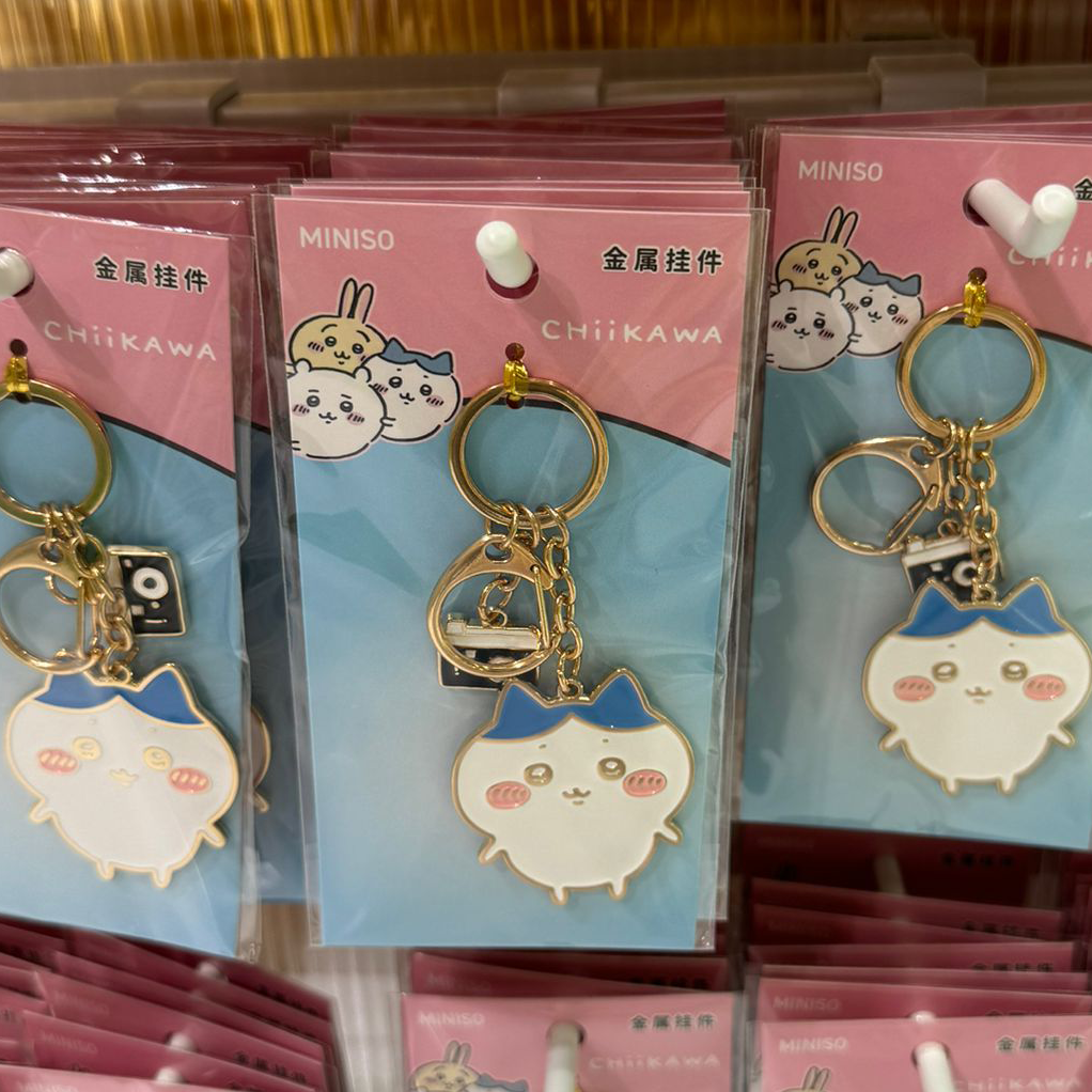 ChiiKawa X Miniso | ChiiKawa Hachiware Usagi Momonga Kurimanju Rakko Metal Keychain - Kawaii items Keychain Cute Accessories  WinnieTheBirds Toy Shop